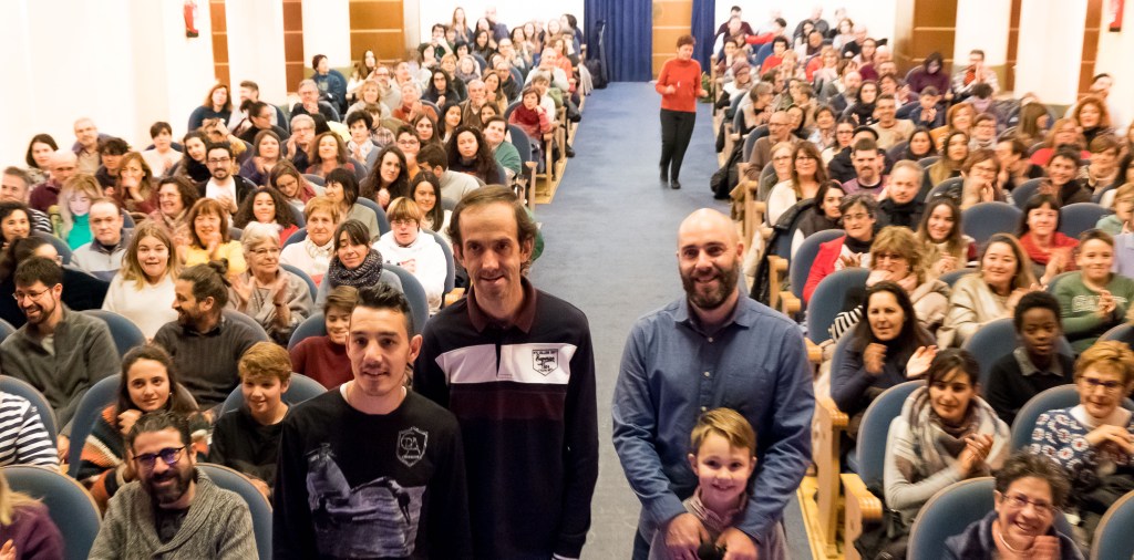 TODOS SOMOS CAMPEONES