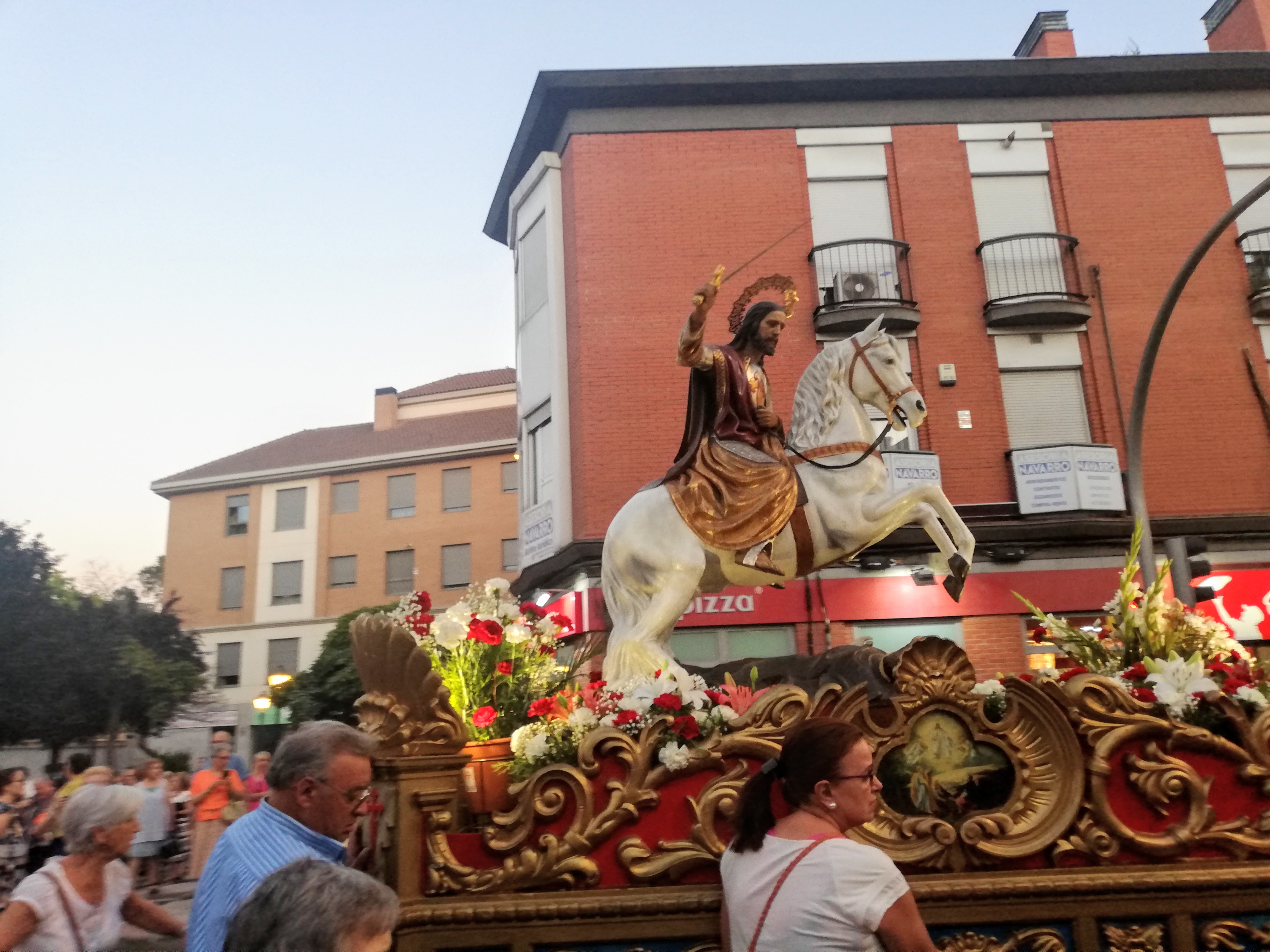 LAS GAITAS DE ROSALÍA DE CASTRO ACOMPAÑAN A SANTIAGO