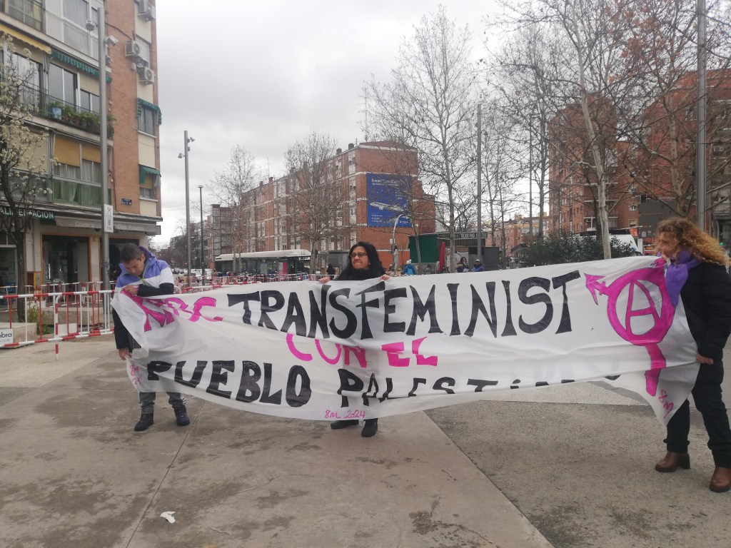Concentración de mujeres en Plaza de Oporto: el feminismo dividido en el Día Internacional de la&nbsp;Mujer